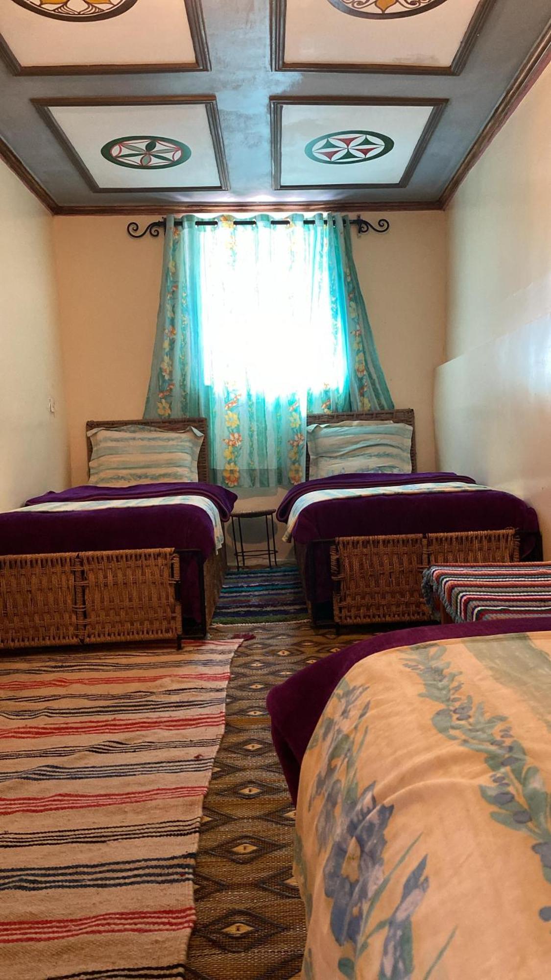 Kasbah Ait Bouguemez بيت ضيافة Agouti